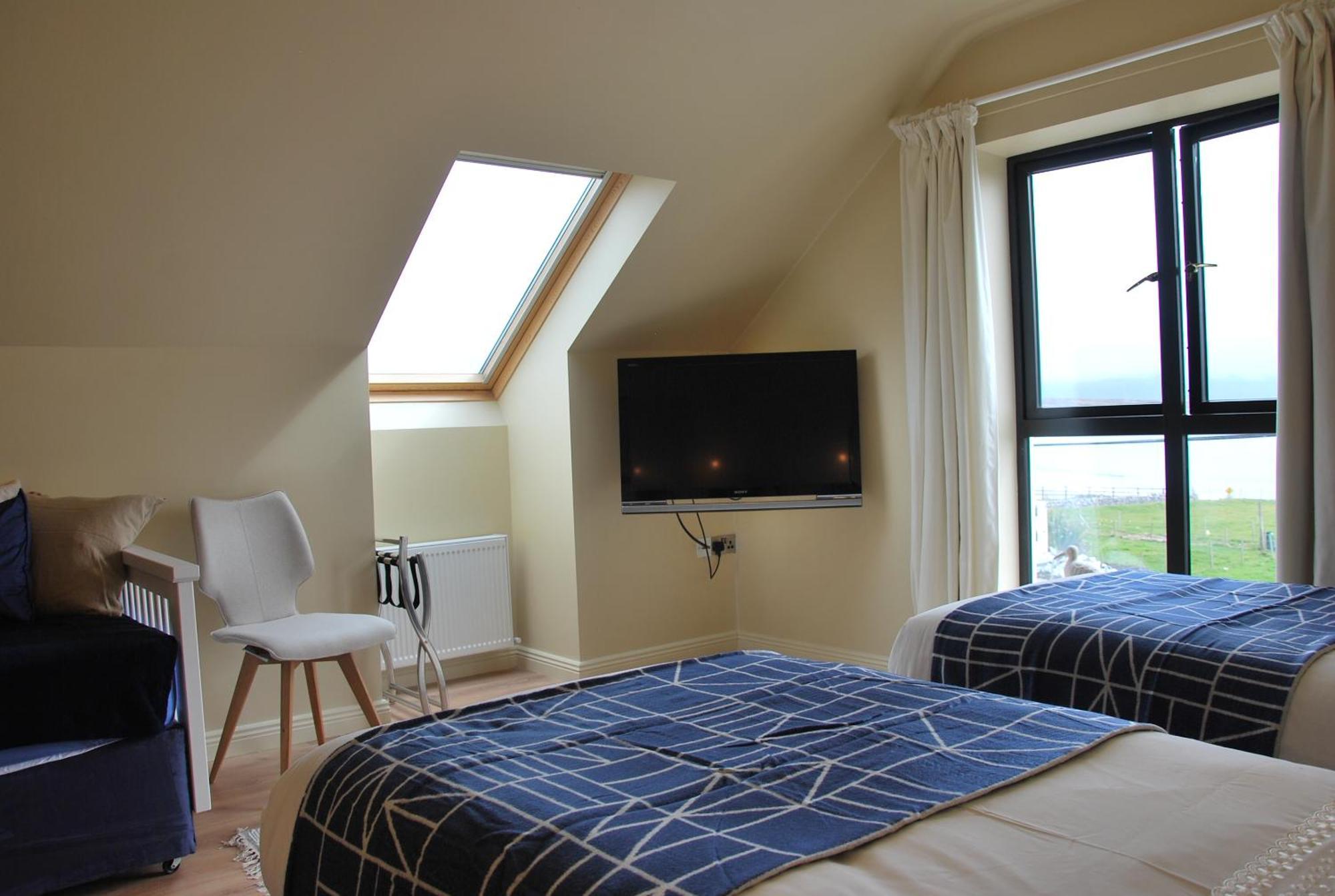 Dooagh Teach Cruachan Large-Group Holiday Home מראה חיצוני תמונה
